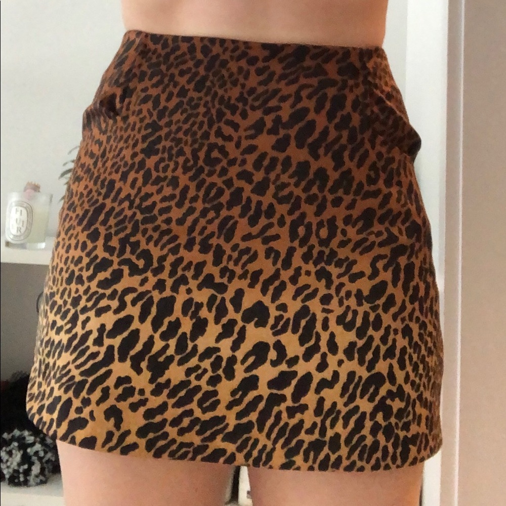 Cheetah print mini skirt